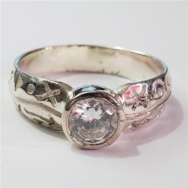 Silver Cubic Zirconia Ring (~Size 10)(Ring is resizable for $40) (~length 0inches) (~weight 4.33g), 