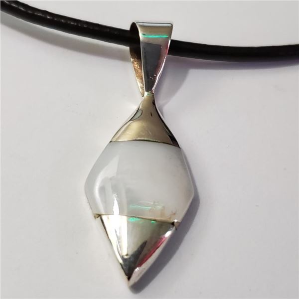 Silver Mother Of Pearl W/ Cord Pendant (~Size 0) (~length 0inches) (~weight 4.54g), Suggested Retail