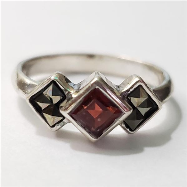 Silver Garnet Marcasite Ring (~Size 5.5)(Ring is resizable for $40) (~length 0 inches), Suggested Re