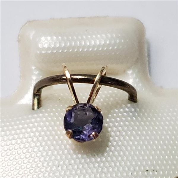 14K Yellow Gold Iolite Pendant (~Size 0) (~length 0 inches), Suggested Retail Value $120