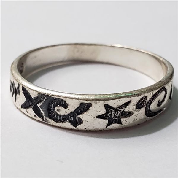 Silver Ring (~Size 9)(Ring is resizable for $40) (~length 0 inches), Suggested Retail Value $80