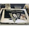 Image 1 : Pittsburgh Penguins Autographed Flag and 2009 Signed Comeback Kids Booklet