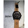 Image 2 : Leather Strap Wrist Watch