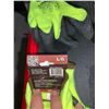 Image 2 : Horizon Latex Dipped Work Gloves Size Large Lot of 4 Pairs