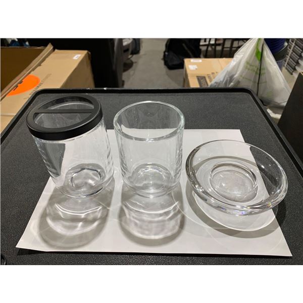 Moda Jasper Clear & Black Toothbrush Holder, Tumbler &Soap Dish