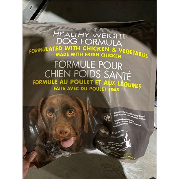 Kirkland Healthy Weight Dog Formula Chicken & Veg 18.14kg - Split Bag