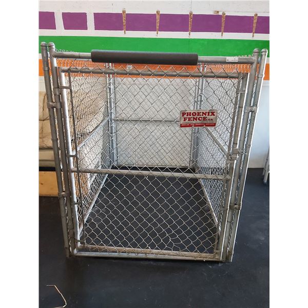 Chain Link Dog Kennels 4 Feet Wide x 6 Feet Long x 5 Feet High - Includes Gate