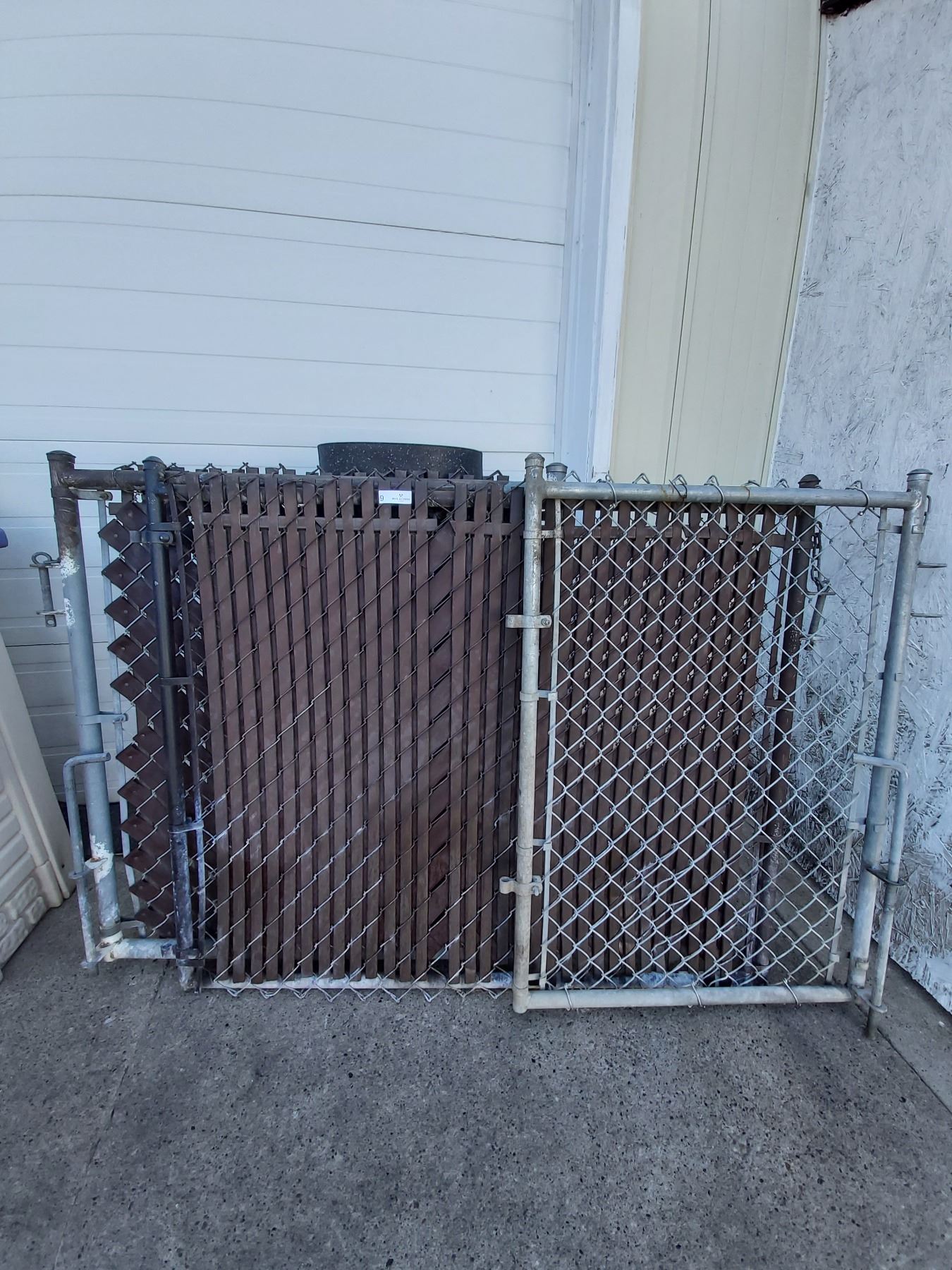 32 Inwire Gate 3 Chain Link Gates 1 Gate 32 Inches x 48 inches, other 2 Gates are 60 ...