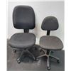 Image 1 : 2 Office Chairs on Castors