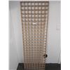Image 1 : 5 Tan Grid Wall Panels - 2 Feet Wide x 6 Feet High