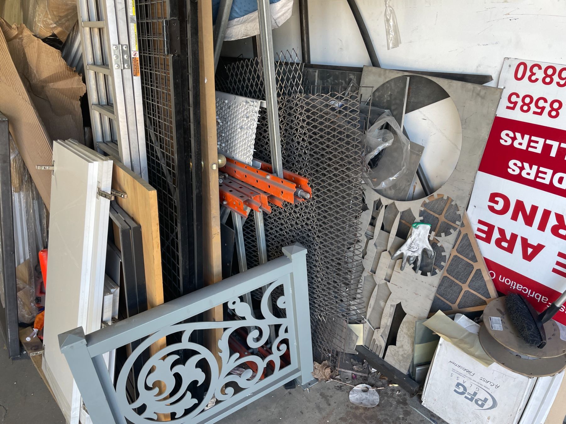 METAL STORAGE RACK WITH METAL CONTENTS & PALLET OF ASSORTED TWISTED ...