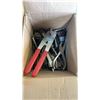 Image 2 : 2 BOXES OF CRESCENT WRENCHES AND DRILL BITS