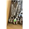 Image 9 : 2 BOXES OF CRESCENT WRENCHES AND DRILL BITS