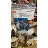 Image 10 : LARGE LOT OF NEW FLOOR PROTECTORS, RESPIRATORS, VACUUM BAGS AND MASKS