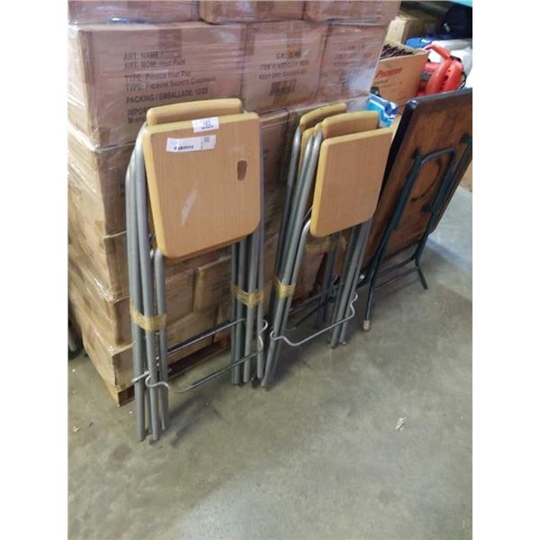 6 FOLDING STOOLS