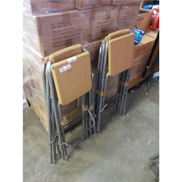 6 FOLDING STOOLS