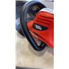 Image 2 : BLACK AND DECKER ELECTRIC BLOWER AND HEDGER BOTH WORKING