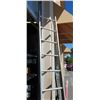 Image 2 : 10FT ALUMINUM LADDER