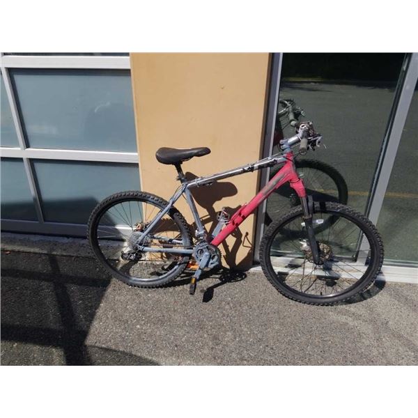 RED/GREY NO BRAND BIKE