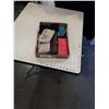 Image 1 : TRAY OF WALLETS