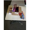 Image 2 : BOX OF BARBIE DOLLS AND PLAYSET