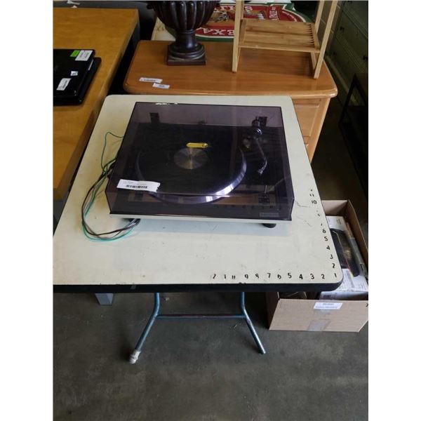 QUANTA 999 TURNTABLE WORKING