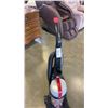 Image 4 : BISSELL POWERFORCE UPRIGHT VACUUM WORKING