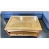 Image 2 : SCHNADIG LIFT TOP COFFEE TABLE WITH 2 DRAWERS