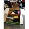 Image 1 : 3 BOXES OF VINTAGE ESTATE GOODS