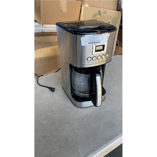 CUISINART COFFEE MAKER TESTED AND WORKING - RETAIL $199