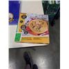 Image 2 : LOT OF SUMMER CAMP JOURNAL, PANCAKE DECORATING KIT, WAFFLE TRAY AND 2 JAGUAR PUZZLES