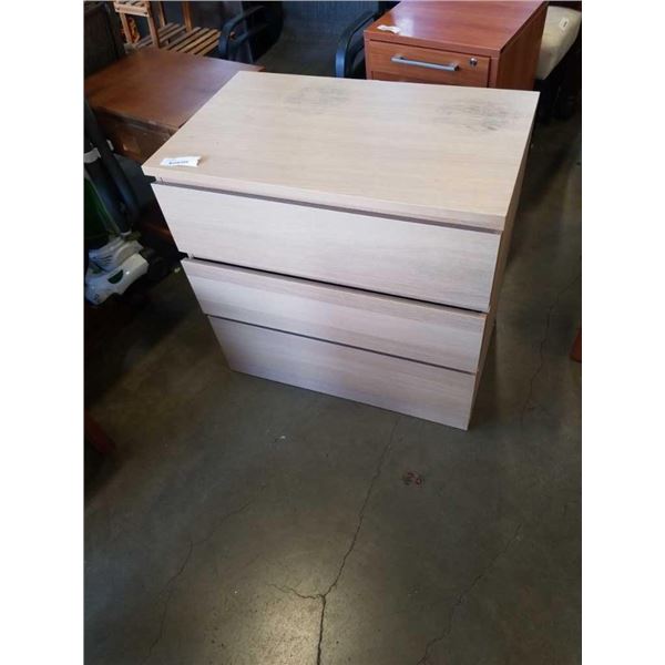 MODERN 3 DRAWER DRESSER