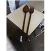 Image 1 : WOODEN FORK AND SPOON 39" LONG