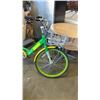 Image 2 : BRAND NEW ELECTRIC CRUISER BIKE W/ BASKET AND CHARGER 30KM CAPABILITY, 36V - RETAIL $2199