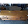 Image 2 : DEILCRAFT 9 DRAWER DRESSER