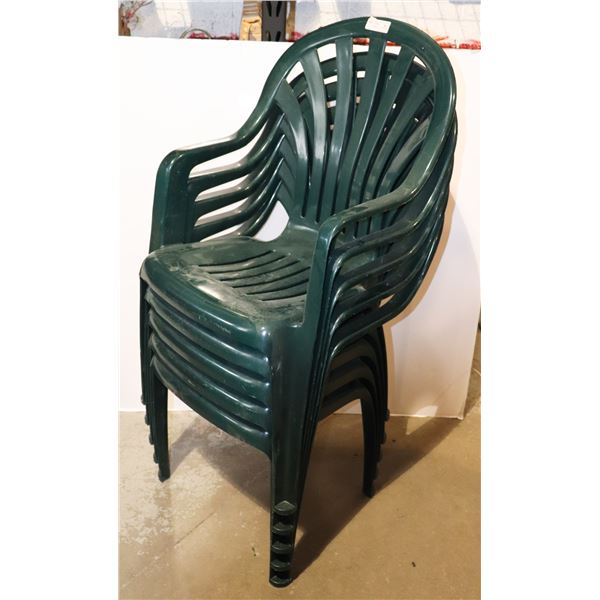 5 GREEN MATCHING LAWN CHAIRS