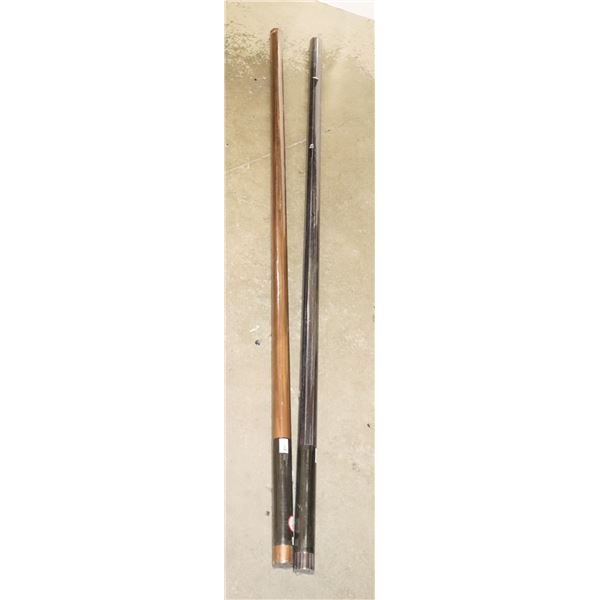 STORE RETURN X2 6FT CURTAIN POLE