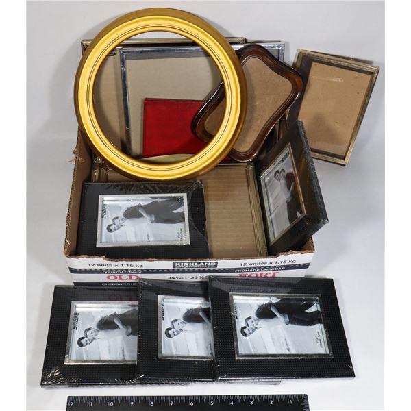 LARGE LOT OF PICTURE FRAMES