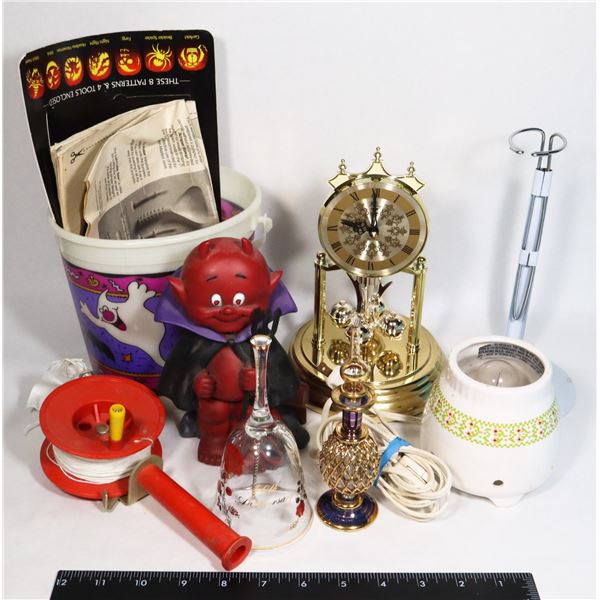 LOT OF ASSORTED ITEMS INCLUDING HALLOWEEN ITEMS,