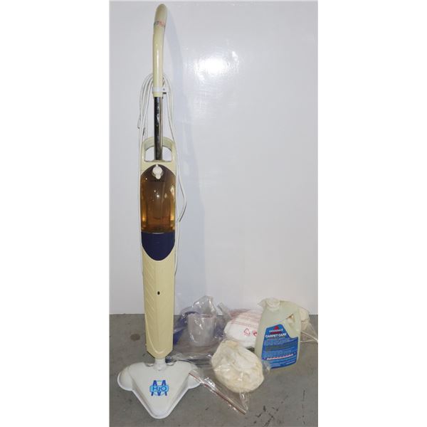 H2O MOP/ STEAM CLEANER WITH CLEANING PADS