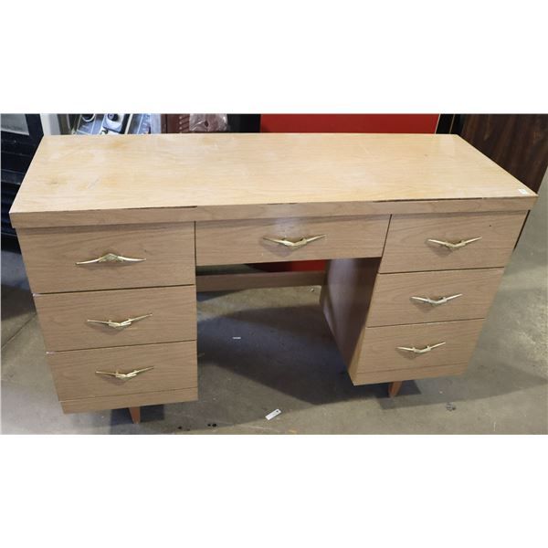 VINTAGE ESTATE DESK, DRAWERS IN GOOD CONDITION
