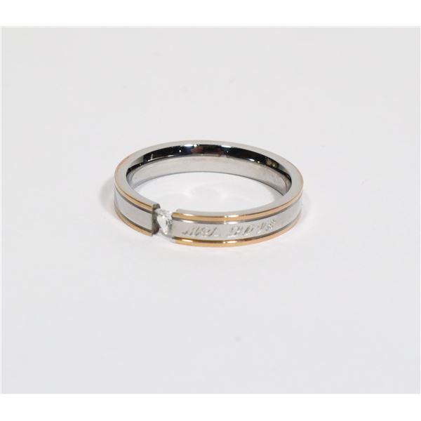 NEW SIZE 9 TWO TONE HEART SHAPED CUBIC ZIRCONIA