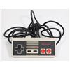 Image 1 : #115 NINTENDO ENTERTAINMENT SYSTEM NES CONTROLLER