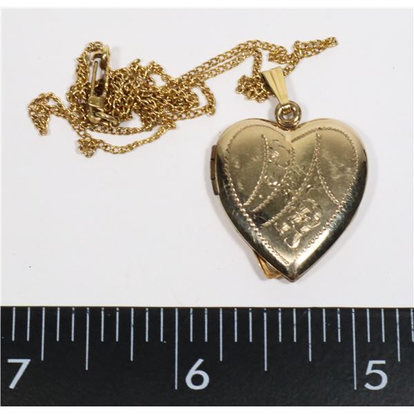 #534 VINTAGE NECKLACE W/ GOLD FILLED HEART PHOTO