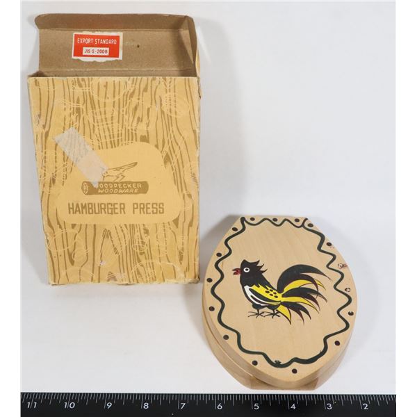 #693 BOXED WOODPECKER WOODWARE HAMBURGER