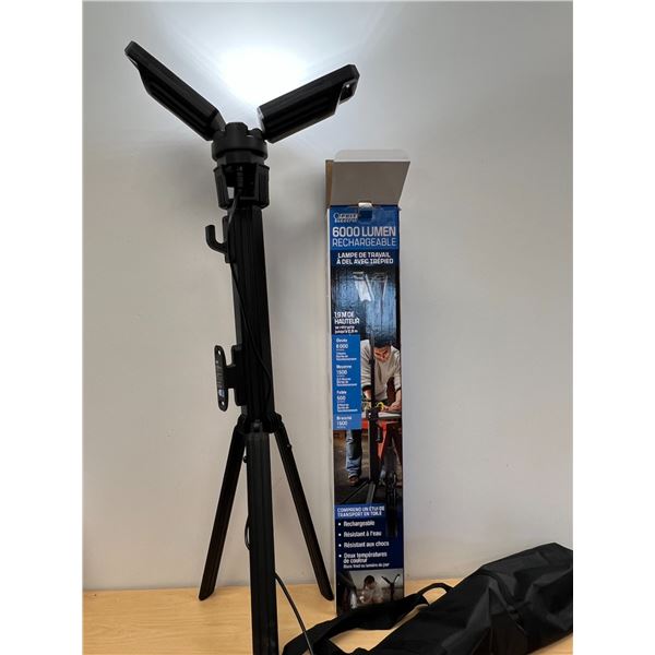Feit Electric LED Work Light w/ Tripod as pictured tested quickly