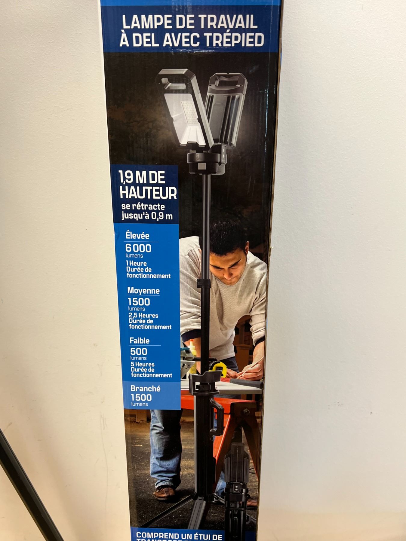 Feit Electric LED Work Light w/ Tripod as pictured tested quickly