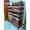 Image 3 : 2 DOOR GLASS FRONT LOCKING WOOD CABINET (NO KEY) APPROX 65"X53"18"