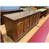 Image 3 : 3 DOOR WOOD DRESSER APPROX 31"X72"X19"