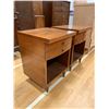 Image 2 : 2 1 DRAWER WOOD NIGHT STANDS APPROX 24"X17"X17"